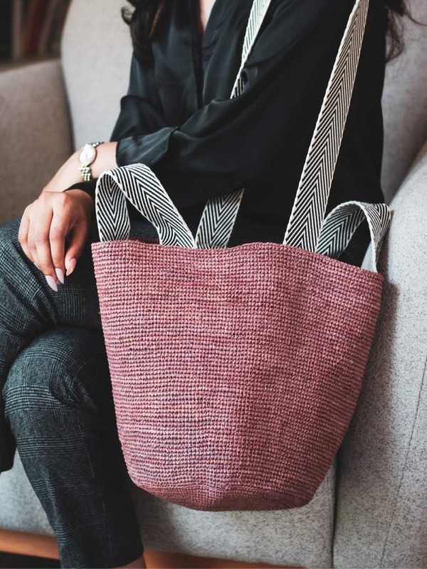 pink-shoulder